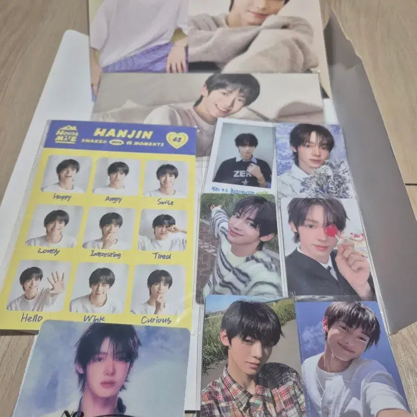 [BUNJANG] TWS Hanjin Photocard, Postcard, Sticker Goods Bundle Set / 투어스 한진 포토카드 굿즈 모음