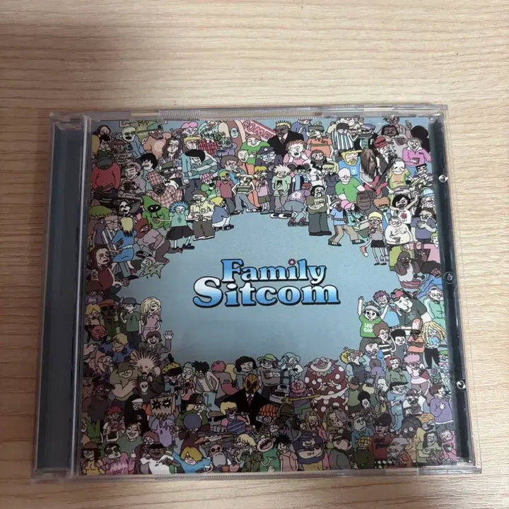 [BUNJANG] Legit Goons Family Sitcom CD / 리짓군즈 Family Sitcom 패밀리 시트콤 cd