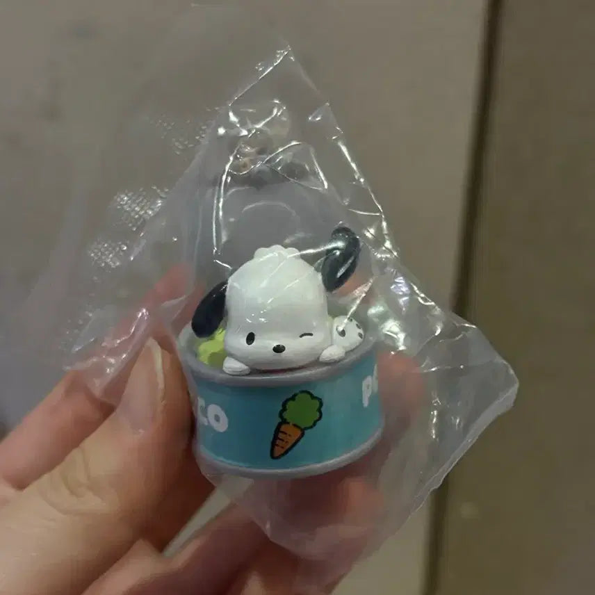 [BUNJANG] Sanrio Pochacco Canned Gacha New Item / 포차코 통조림 가챠 새상품