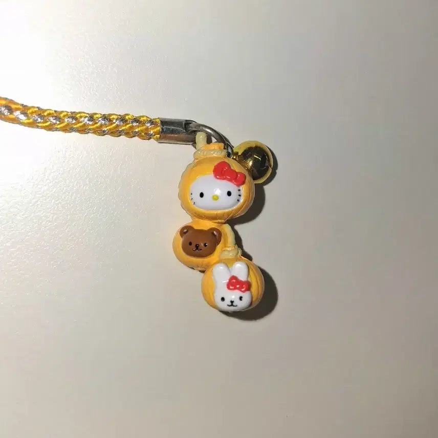 [BUNJANG] Classic Kitty Strap Charm / 고전키티스트랩