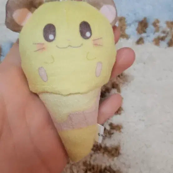 [BUNJANG] Minimini Hamtaro Ice Cream Taffy nui Keychain / 미니미니 햄토리 아이스크림 타피누이