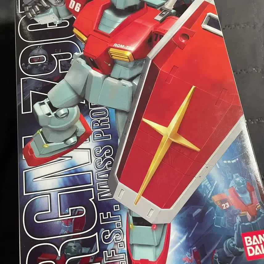 [SOLD OUT] 반다이 MG RGM-79 짐 프라모델 건프라