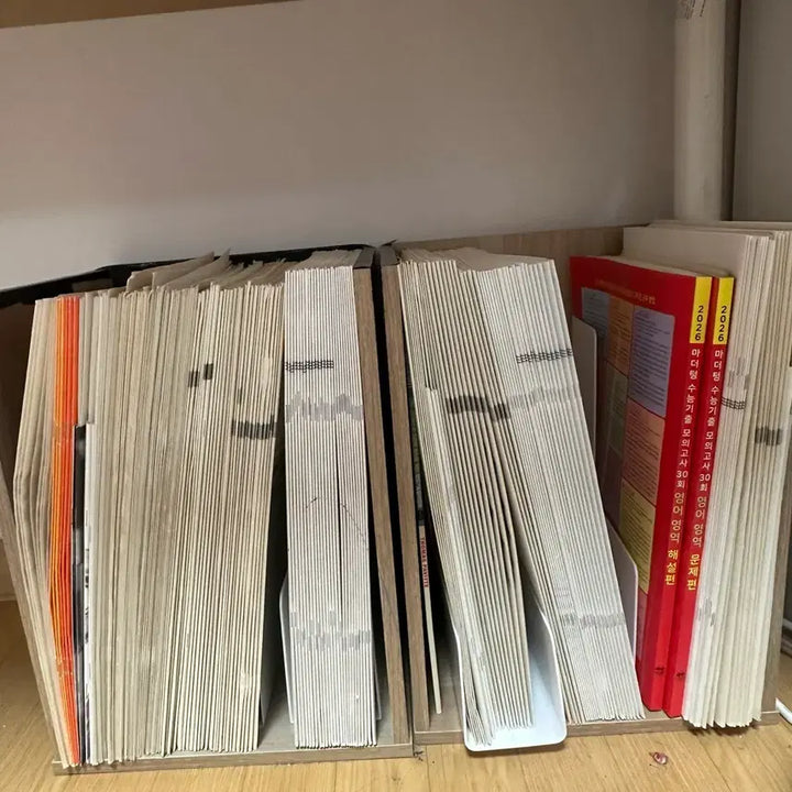 [BUNJANG] Study Material Bundle: Korean, Math, English, Science (2025-2026 Editions) / 시대인재 실모 국영수과탐 대성 서바이벌 김현우 이신혁