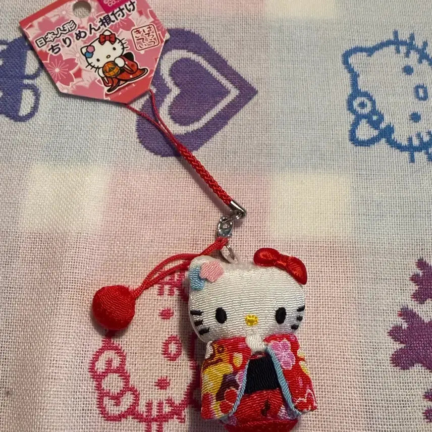 [BUNJANG] Hello Kitty 2009 Traditional Kimono Keychain / 09년도 고전 전통 기모노 키티 키링