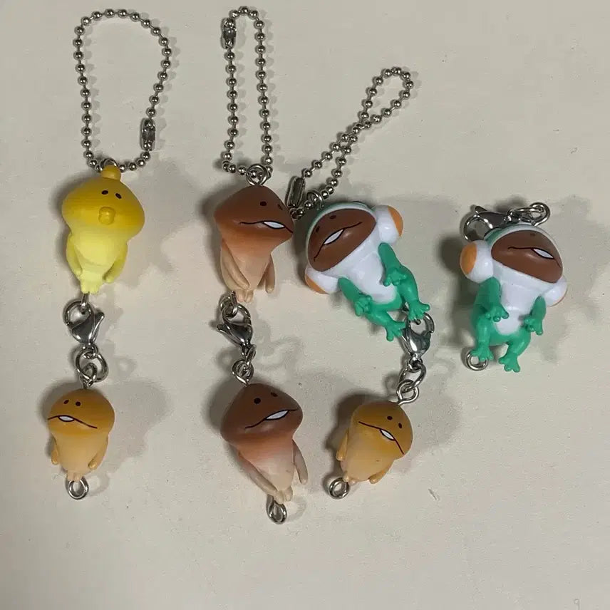 [BUNJANG] Nameko Cultivation Kit Dangling Charm Bundle Set / 나메코 재배키트 주렁 대롱 연결 가챠 키링 일괄
