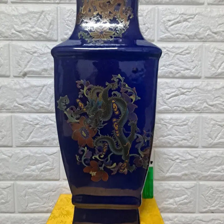 [BUNJANG] Nam Yu Gyeum Che Bakryong Bonghwangmun Square Vase / 남유 금채 용봉황문 사각화병