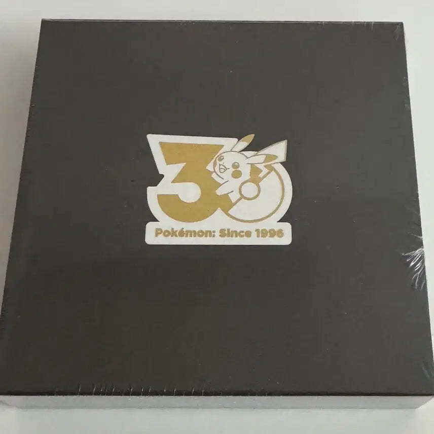 [BUNJANG] Pokemon 30th Anniversary Badge (April Release) - Sealed / 포켓몬 30주년 뱃지 4월 미개봉 새상품