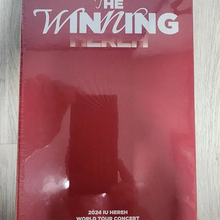 [BUNJANG] IU 2024 HEREH World Tour Concert Blu-ray / (미개봉)아이유 2024 HEREH 월드투어 콘서트 블루레이