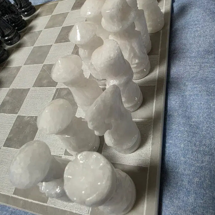 [BUNJANG] Marble Chess Set - Luxury Decorative Piece / 대리석 체스 세트 고급 장식용