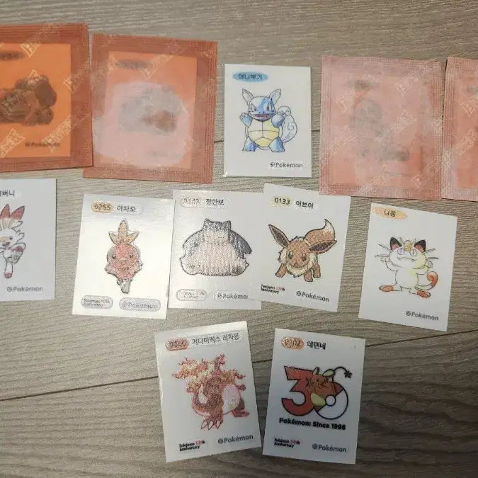 [BUNJANG] Pokemon Bread Stickers / 포켓몬 빵 띠부띠부씰 교환 및 판매