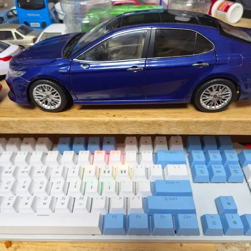 [BUNJANG] Toyota Camry Diecast Model - Blue / 캠리 모형차