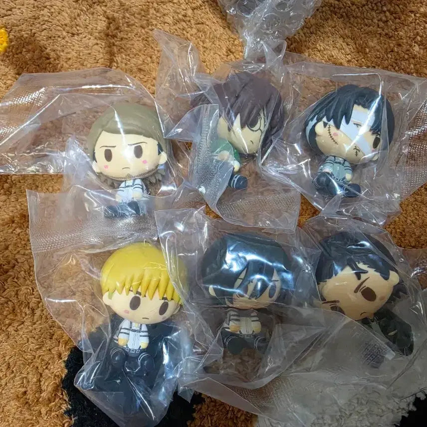 [BUNJANG] Attack on Titan Ichiban Kuji H Prize Chokonokko Figure Set (6 Types) / 제일복권 진격의거인 H상 초코노코세트 일괄6종 판매