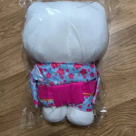 [BUNJANG] Hello Kitty Yukata Plush New / 헬로키티 유카타 인형 새상품