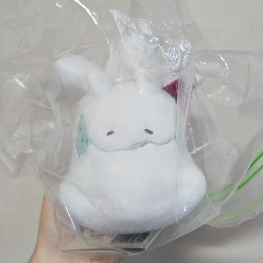 [BUNJANG] Holiday MeekKkmera Plush / 홀리데이 미끄메라 판매 양도 한국 택