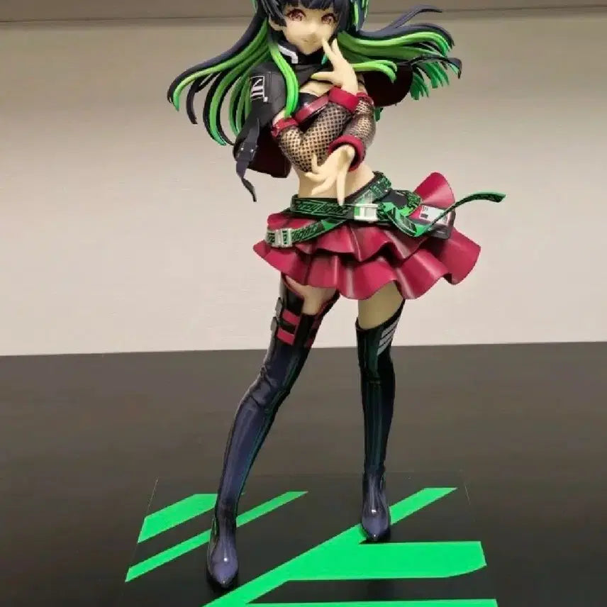 [BUNJANG] Pet The Idolmaster Shiny Colors Mayuzumi Fuyuko 1/7 Scale Figure / 팻 phat! 아이돌마스터 샤이니 컬러즈 마유즈미 후유코 1/7 피규어