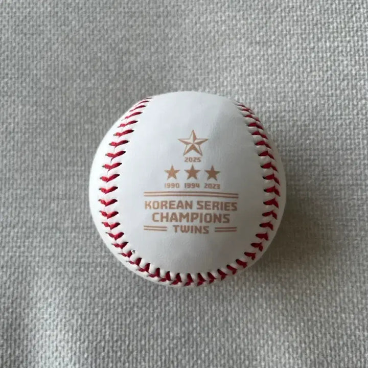 [BUNJANG] LG Twins 2025 Korean Series Championship Commemorative Baseball / LG 2025 한국시리즈 우승기념구