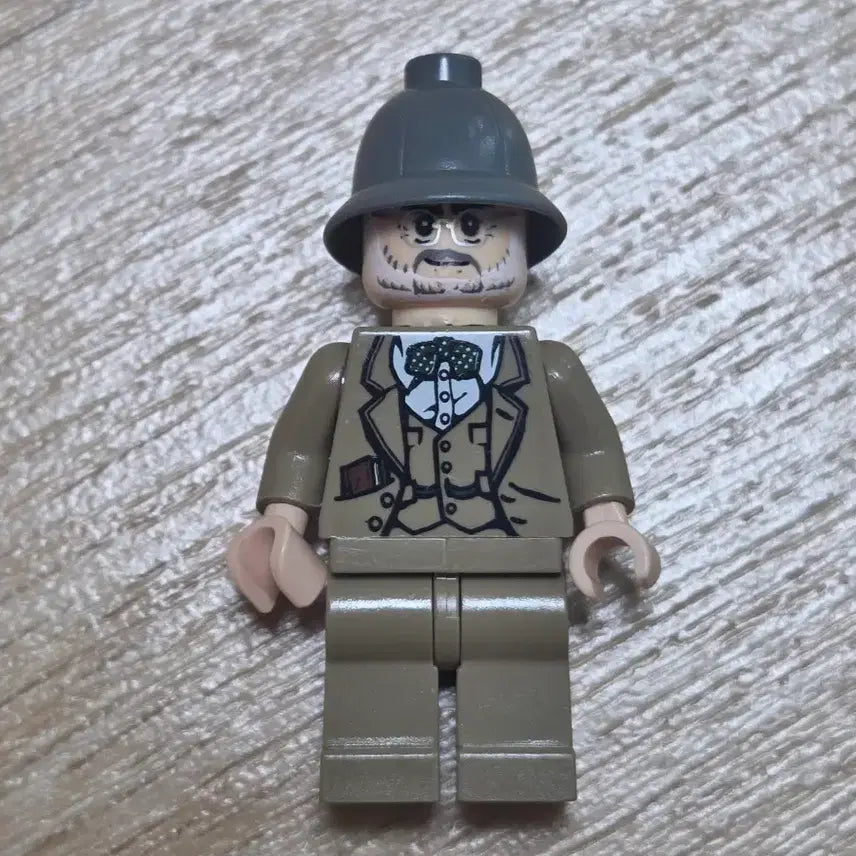 [BUNJANG] Lego 7620 Indiana Jones Henry Jones Minifigure / 레고 7620 인디아나존스 헨리 존스 미니피규어