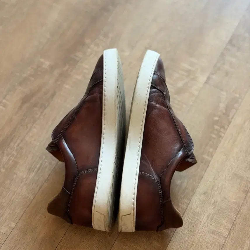 [BUNJANG] Magnanni Slip-On Sneakers / [42.5/9.5] Magnanni 슬립 온 스니커즈
