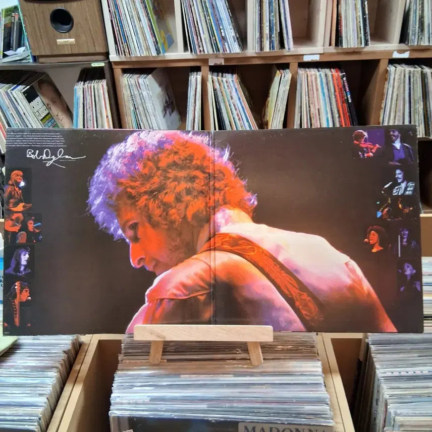 [BUNJANG] Bob Dylan At Budokan Double LP / 소장가치 밥 딜런 At Budokan 더블 LP 할인