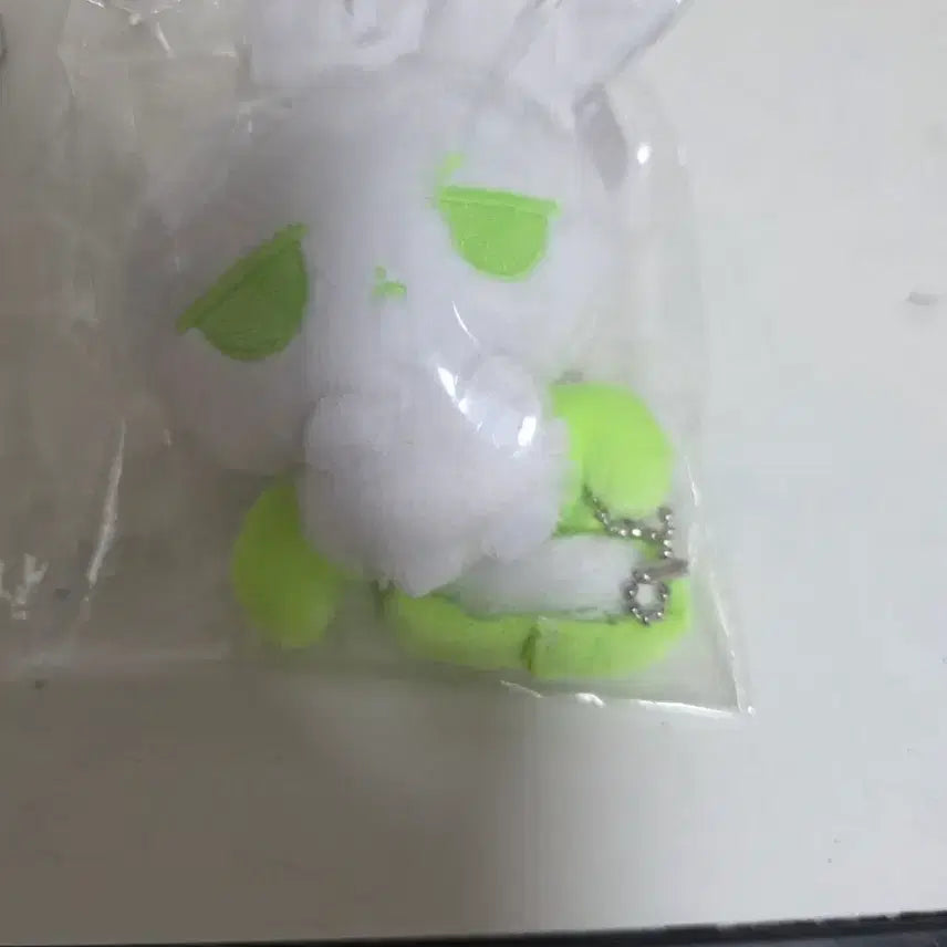 [BUNJANG] BOYNEXTDOOR Riwoo Glow-in-the-dark Doll / 보이넥스트도어 보넥도 리우 야광 인형 GND
