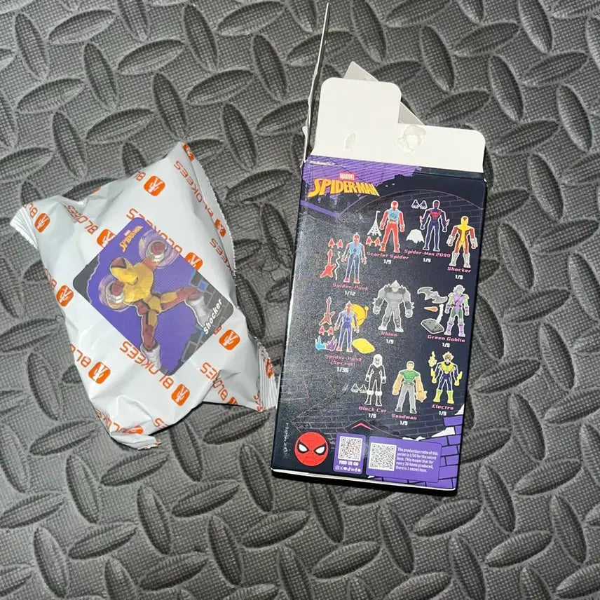 [BUNJANG] Blockiz Spider-Man Shocker Galaxy Version Figure (Sealed) / 내부미개봉) 블로키즈 스파이더맨 쇼커 샤커 갤럭시버전 피규어
