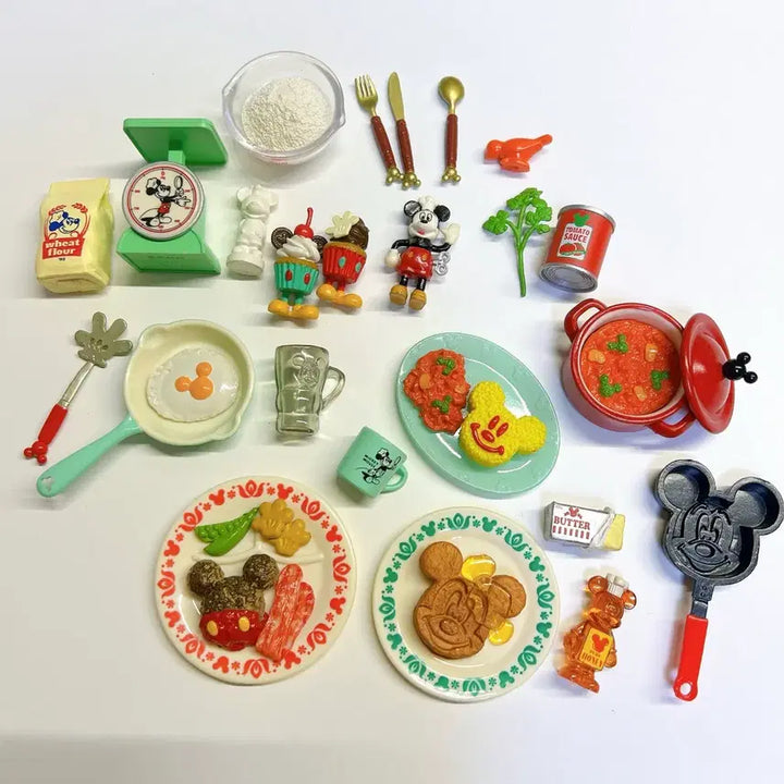 [BUNJANG] Disney Mickey Mouse Classic Re-Ment Retro Kitchen Full Set / 미키마우스 고전 리멘트 레트로 키친 풀셋