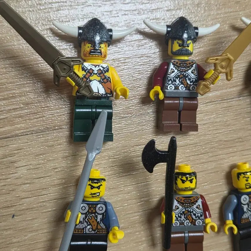 [BUNJANG] LEGO 7020 Viking Minifigure Bundle Set / 레고 7020 바이킹 미니피규어 일괄