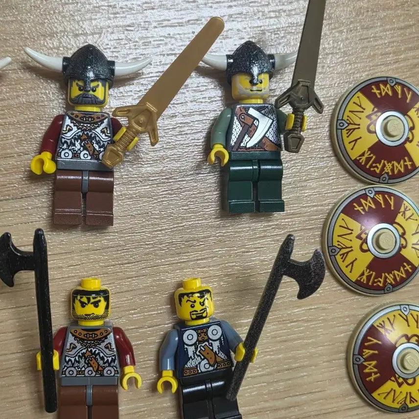 [BUNJANG] LEGO 7020 Viking Minifigure Bundle Set / 레고 7020 바이킹 미니피규어 일괄