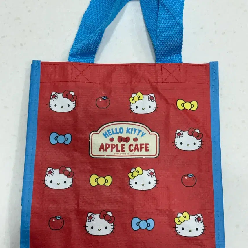 [BUNJANG] Hello Kitty Apple Cafe Reusable Bag / 헬로키티 애플카페 리유저블백