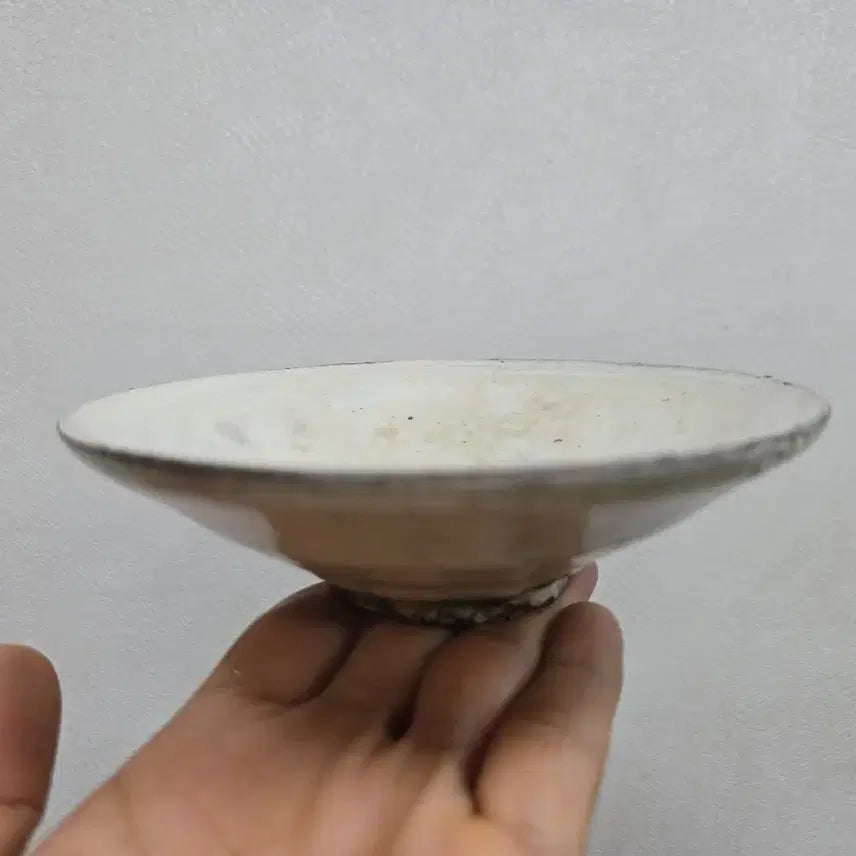 [BUNJANG] Antique Buncheong Ware Flattened Dish / 골동품 분청자 덤벙 접시