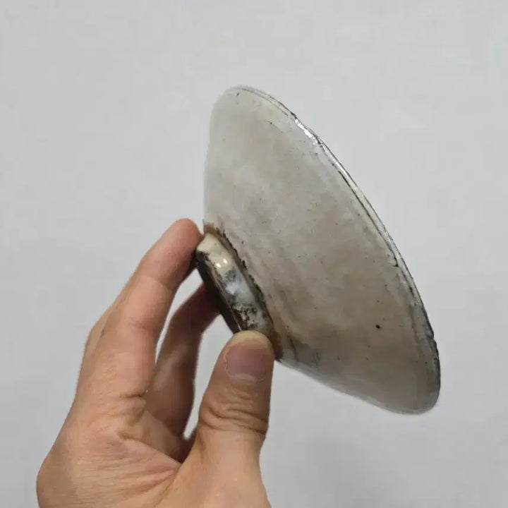 [BUNJANG] Antique Buncheong Ware Flattened Dish / 골동품 분청자 덤벙 접시