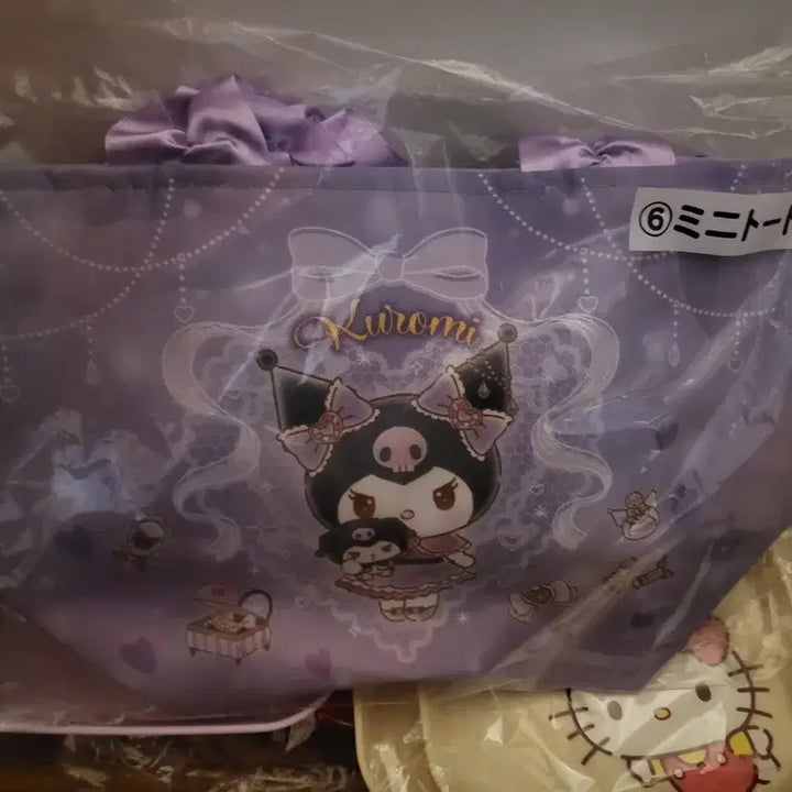 [BUNJANG] Hello Kitty &amp; Sanrio Friends Collection Box / 키티개이득퍼담아드리는박스 ㅎㅅㅎ
