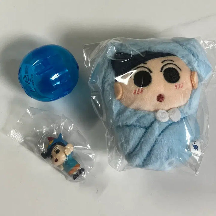 [BUNJANG] Crayon Shin-chan "Chulsu" Doll + Capsule Toy Set (New) / 짱구는 못말려 철수 인형 + 캡슐토이 세트 (새상품)