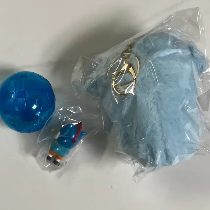 [BUNJANG] Crayon Shin-chan "Chulsu" Doll + Capsule Toy Set (New) / 짱구는 못말려 철수 인형 + 캡슐토이 세트 (새상품)