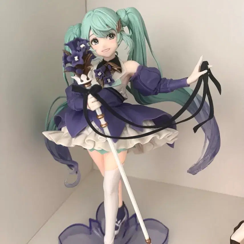 [BUNJANG] Hatsune Miku Figure / 미쿠 피규어