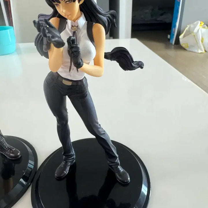 [BUNJANG] Black Lagoon Revy &amp; Roberta Figure Set - Ultra Rare / 블랙라군 레비 &amp; 로베르타 피규어 초희귀