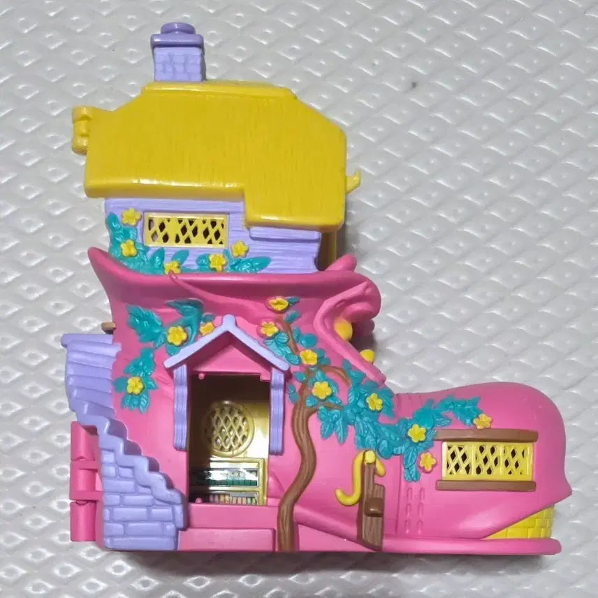 [BUNJANG] Tinny Winnie Family Raincoat House Classic Toy / 티니위니패밀리 장화 집 고전완구