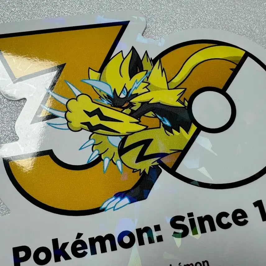 [BUNJANG] Pokemon 30th Anniversary Logo Sticker - Zeraora / 포켓몬 30주년 로고 스티커 제라오라