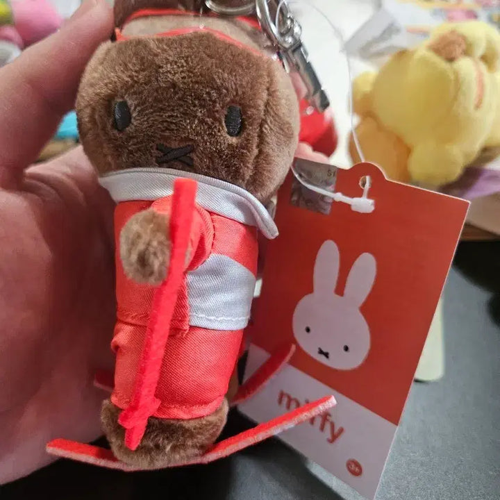 [BUNJANG] Miffy Skiing Doll Keychain New / 새제품 미피 스키 인형 키링