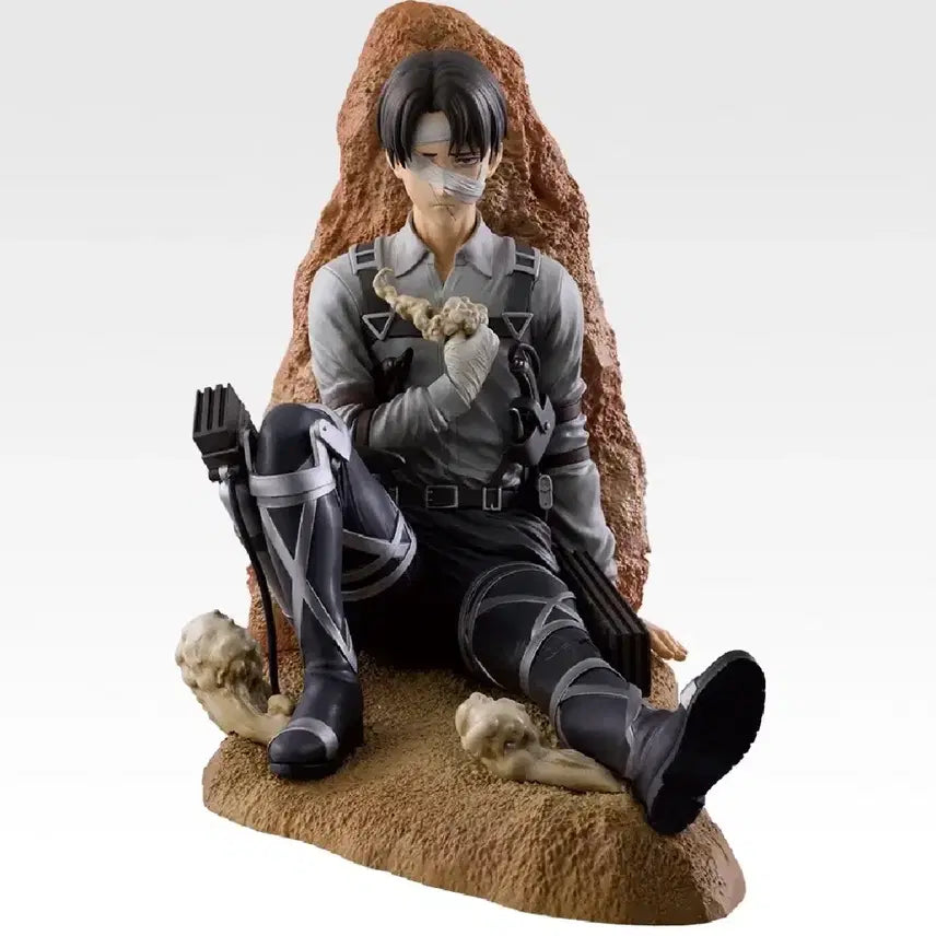 [BUNJANG] Attack on Titan C Prize Levi Figure / [현물]진격거 C상 리바이