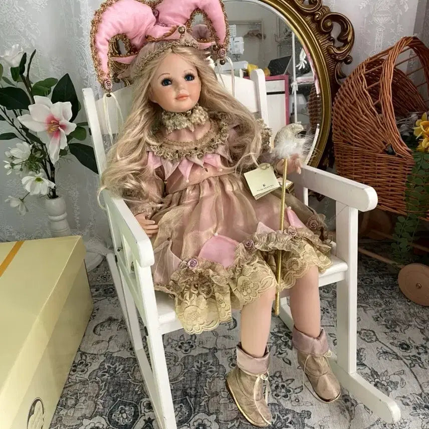 [BUNJANG] Vintage Porcelain Doll 28-inch / 빈티지 포세린인형 28인치