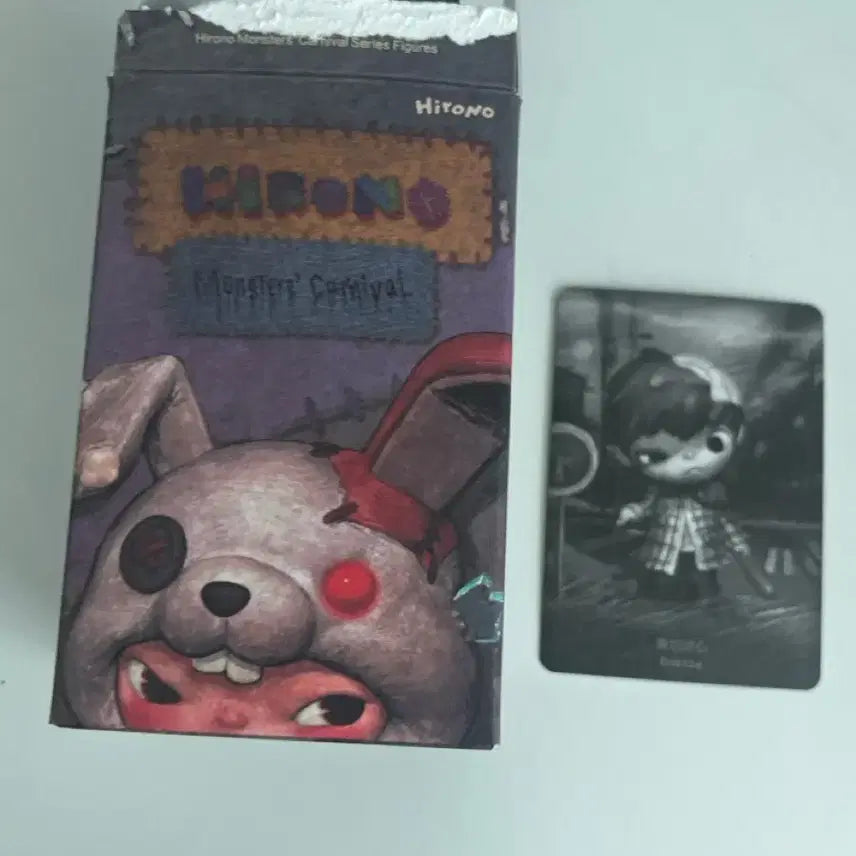 [BUNJANG] Hirono Monster Carnival Zombie Figure with Card / 히로노 몬스터 카니발 좀비피규어 카드포함