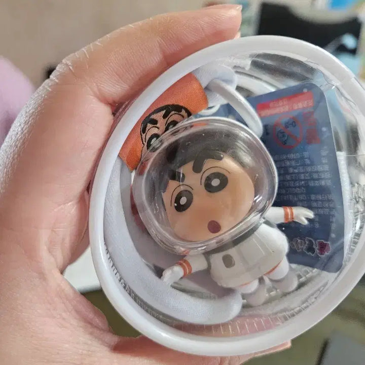 [BUNJANG] Crayon Shin-chan Astronaut Figure Keychain (New) / 새제춤 짱구 우주인 피규어 키링
