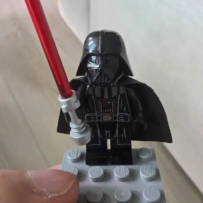 [BUNJANG] LEGO Star Wars Darth Vader Minifigure / 레고 스타워즈 다스베이더 미니피규어