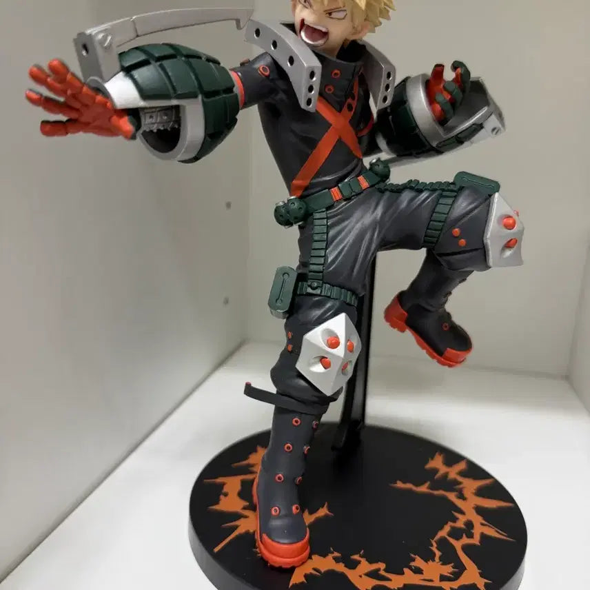[SOLD OUT] 바쿠고 피규어
