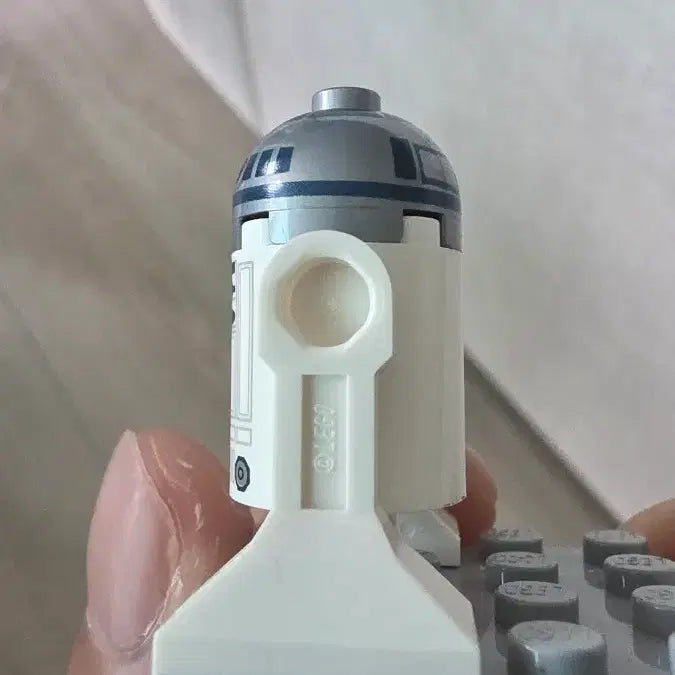 [BUNJANG] Lego Star Wars R2-D2 Minifigure / 레고 스타워즈 R2-D2 미니피겨