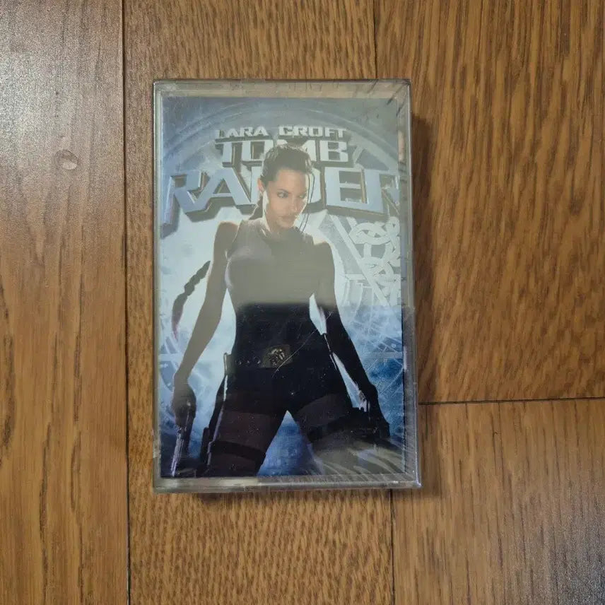 [BUNJANG] Tomb Raider Angelina Jolie Cassette Tape (Sealed) / (미개봉 카세트)툼 레이더 (안젤리나 졸리) 카세트테이프