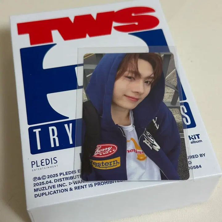 [BUNJANG] TWS Try With Us Kit Album - All Members (Jeonghoon, Youngjae, Jihun, Jisoo, Hyunseok, Dohyun) / 투어스 Tws try with us 키트 앨범 신유도훈영재한진지훈경민