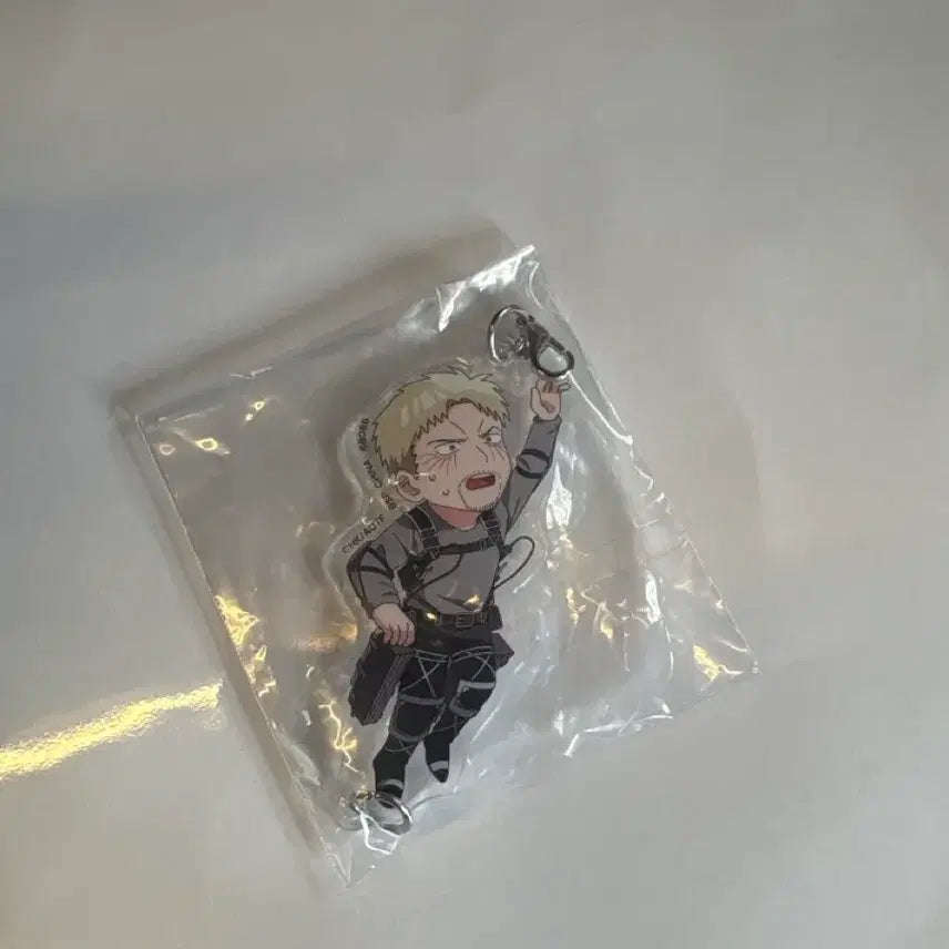 [BUNJANG] Attack on Titan Liner Acrylic Keyring / 라이너 아크릴 키링