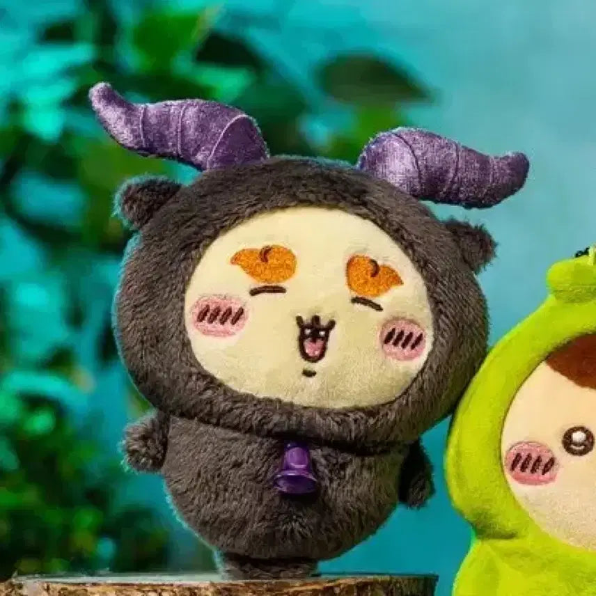 [BUNJANG] Chiikawa Halloween Pre-order Group Buy / 할로윈 시사 치이카와 수주 공구 해외배송비 무료